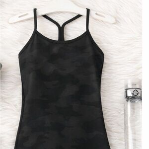✨ Lululemon Power Y Tank – Black Camo – Size 4 - Like New